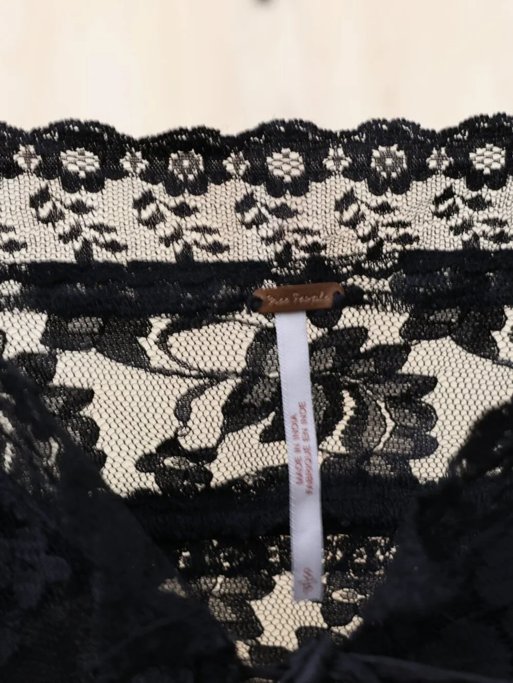 Free People Daylight Lace Cropped Camisole Tank Top Black‎ Small